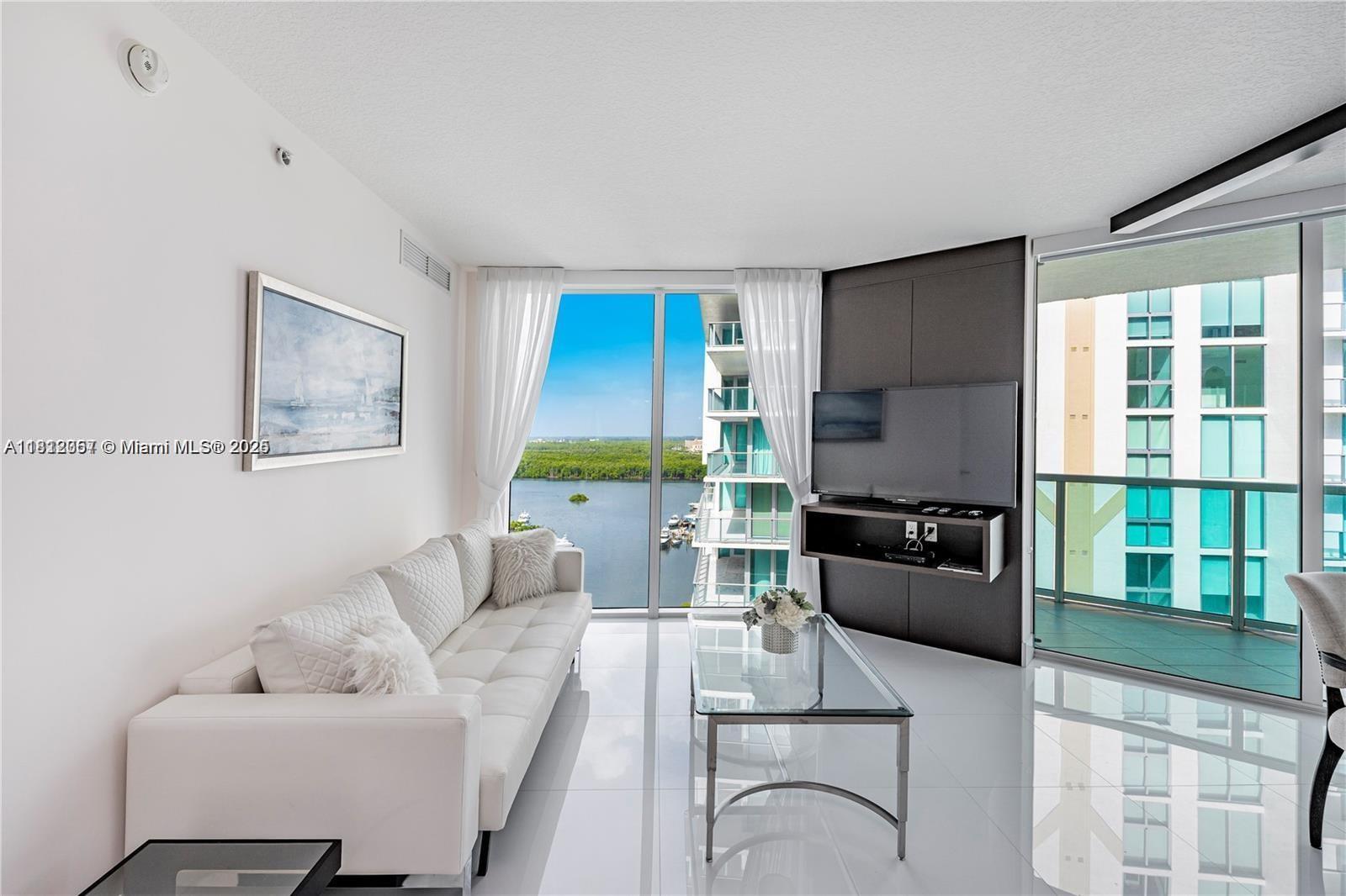 ST TROPEZ ON THE BAY III - Residential Lease