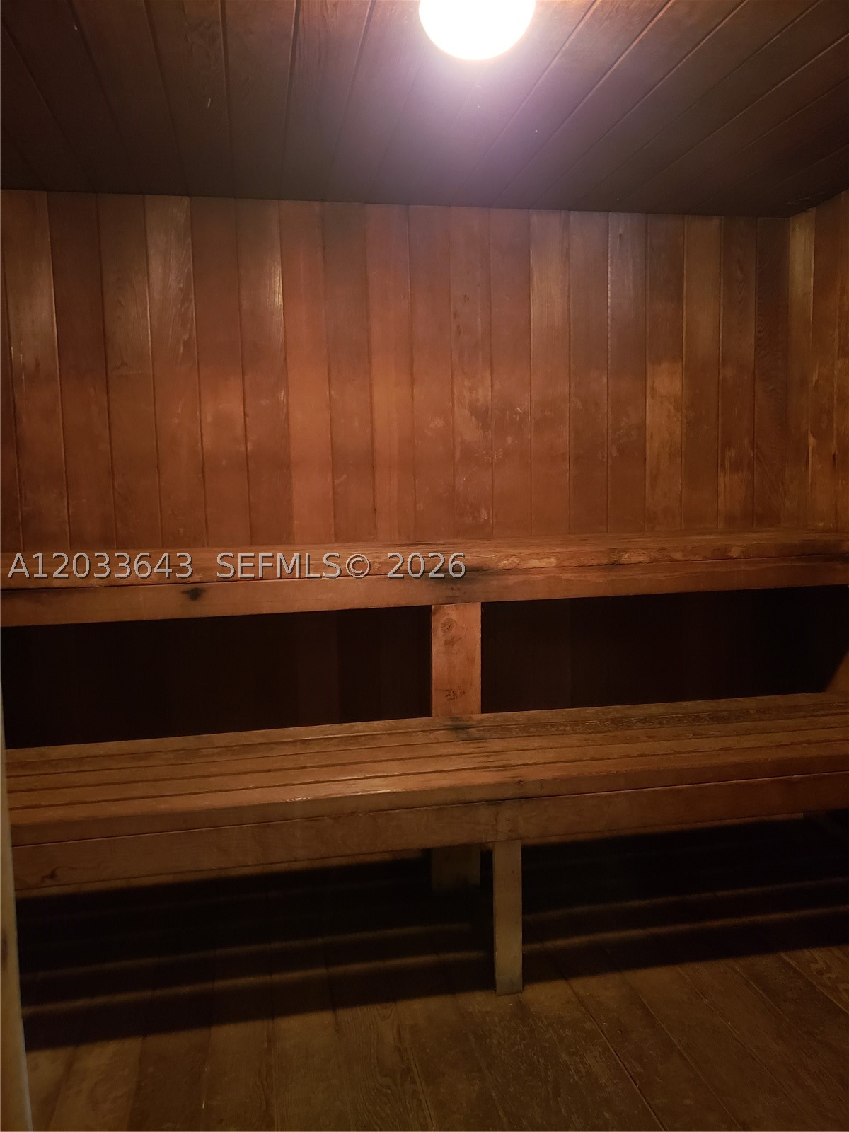 MEADOWBROOK TOWERS CONDO - Residential Lease