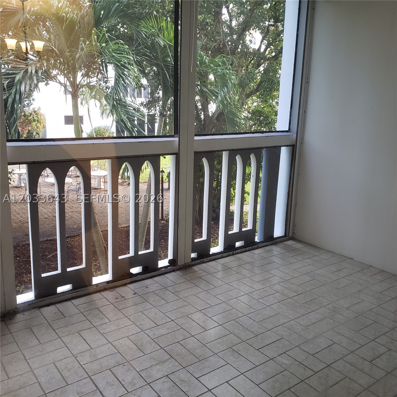 MEADOWBROOK TOWERS CONDO - Residential Lease