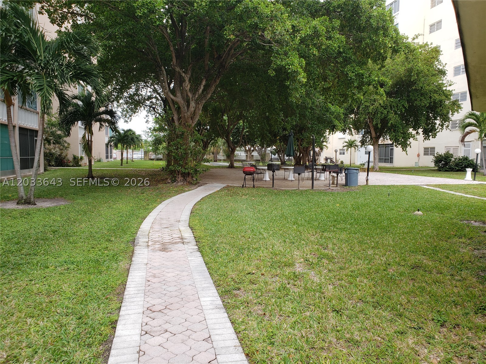 MEADOWBROOK TOWERS CONDO - Residential Lease