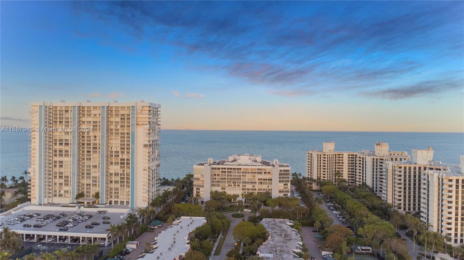 MAR-AZUL CONDO - Residential