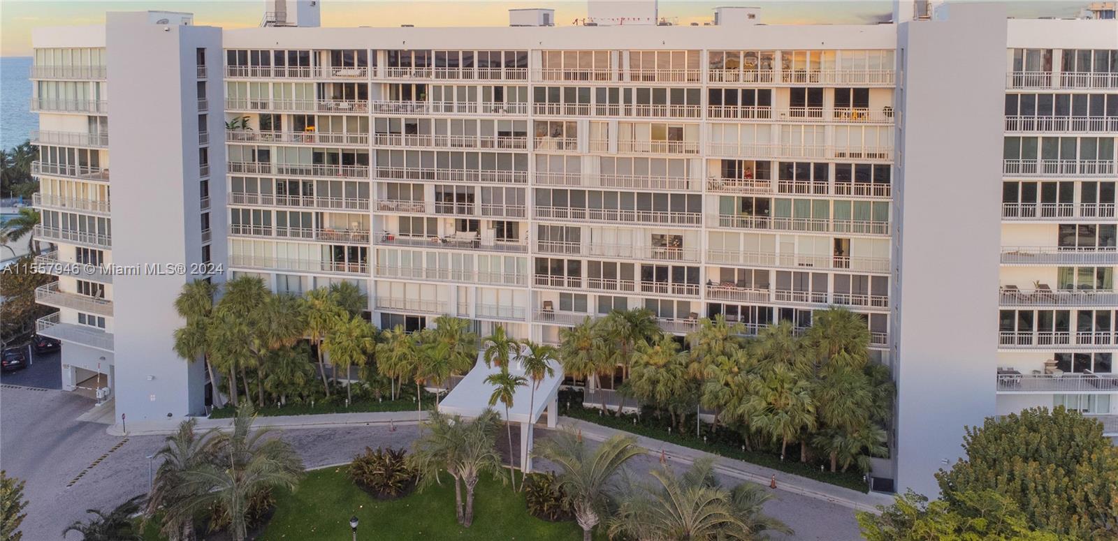 MAR-AZUL CONDO - Residential