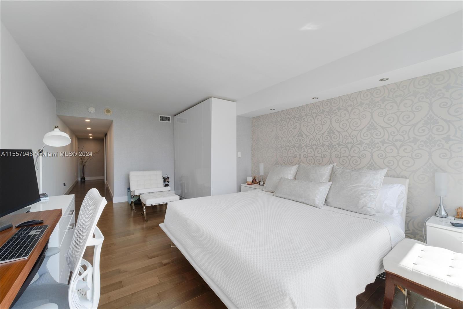 MAR-AZUL CONDO - Residential