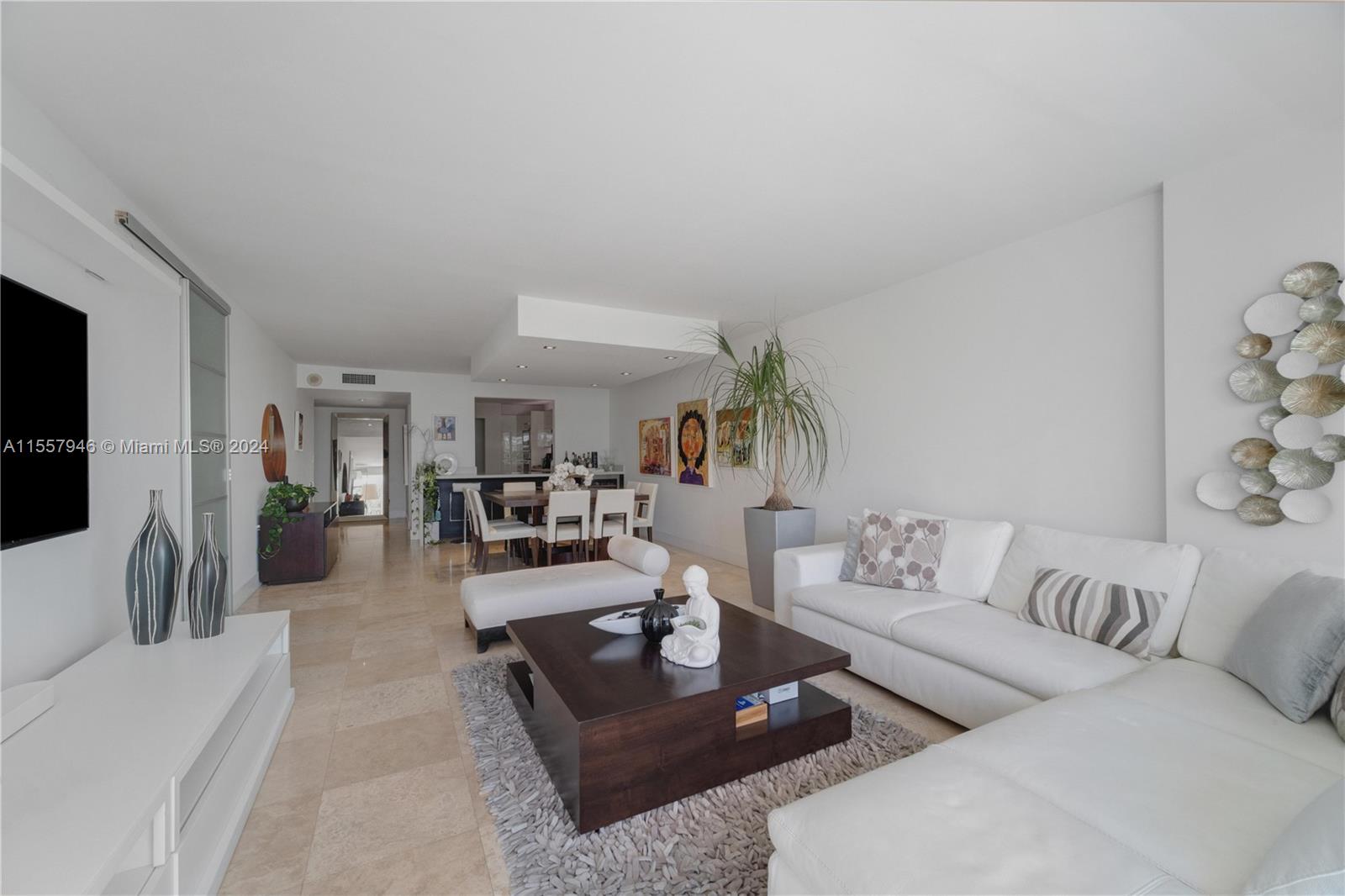 MAR-AZUL CONDO - Residential