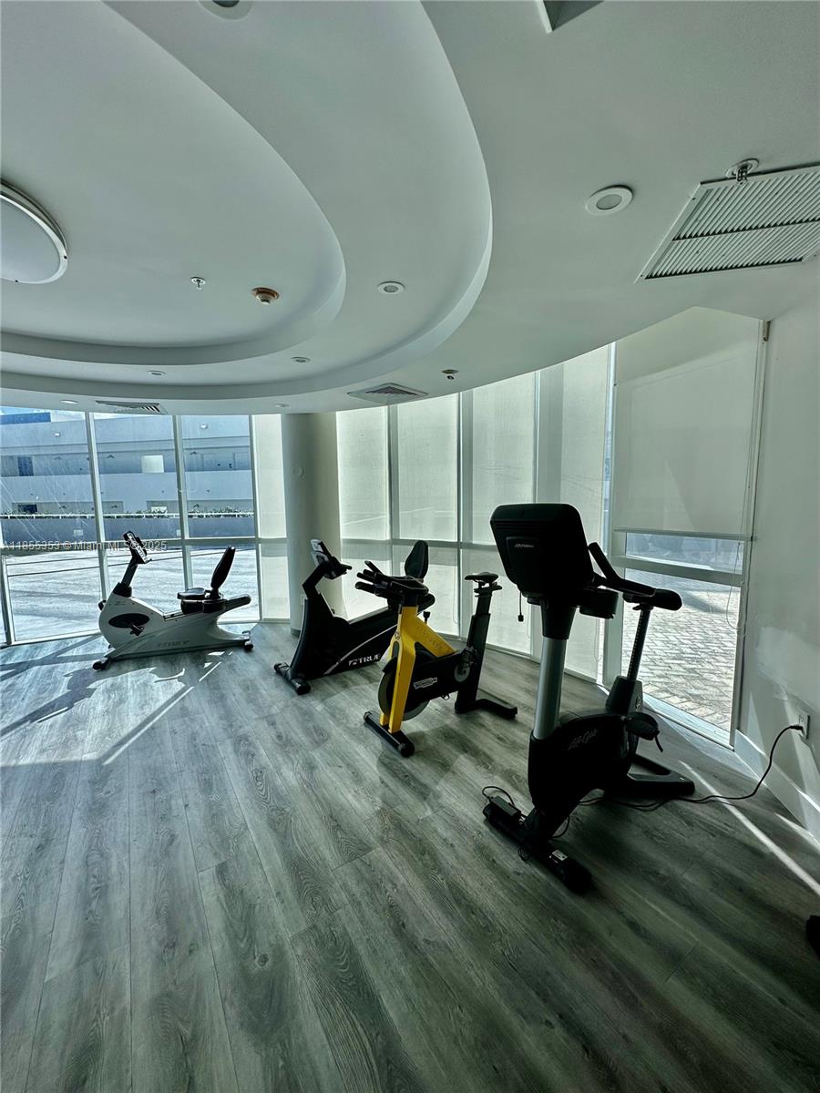 LA GORCE PALACE CONDO - Residential