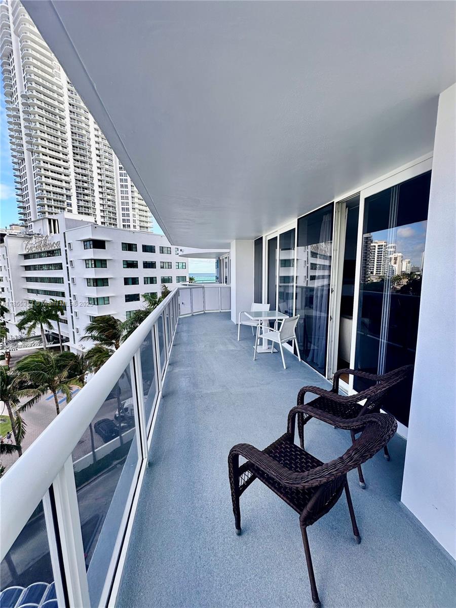 LA GORCE PALACE CONDO - Residential