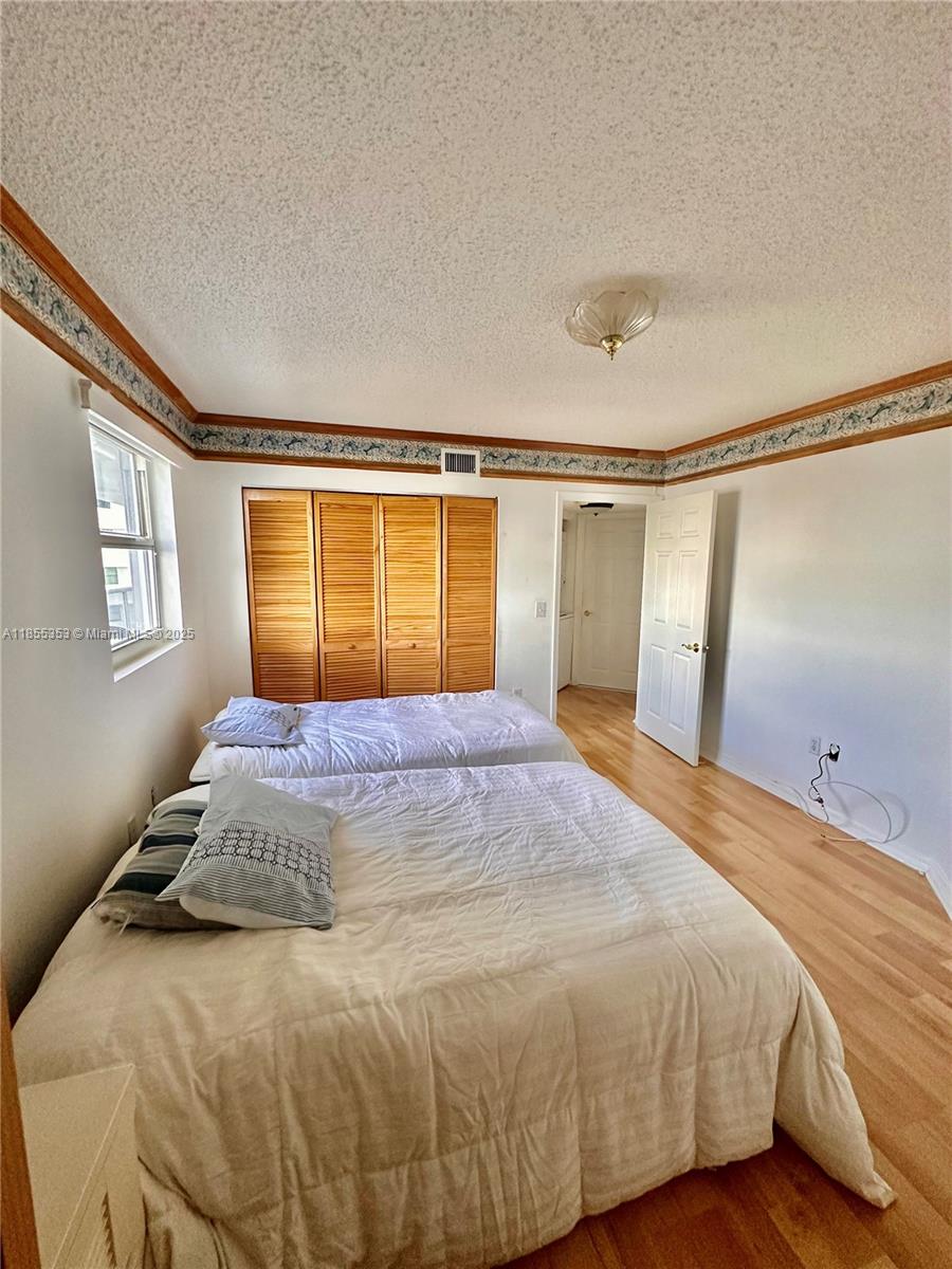 LA GORCE PALACE CONDO - Residential