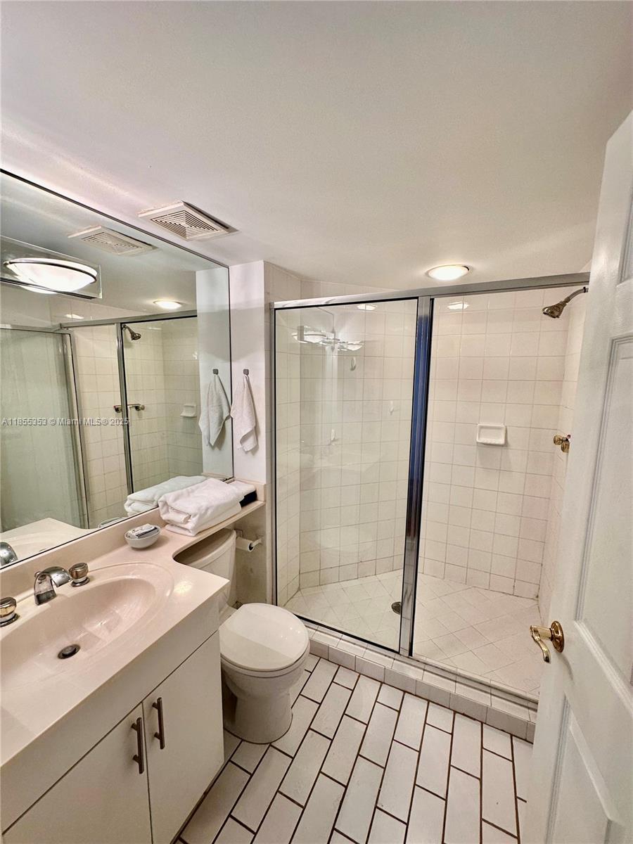 LA GORCE PALACE CONDO - Residential