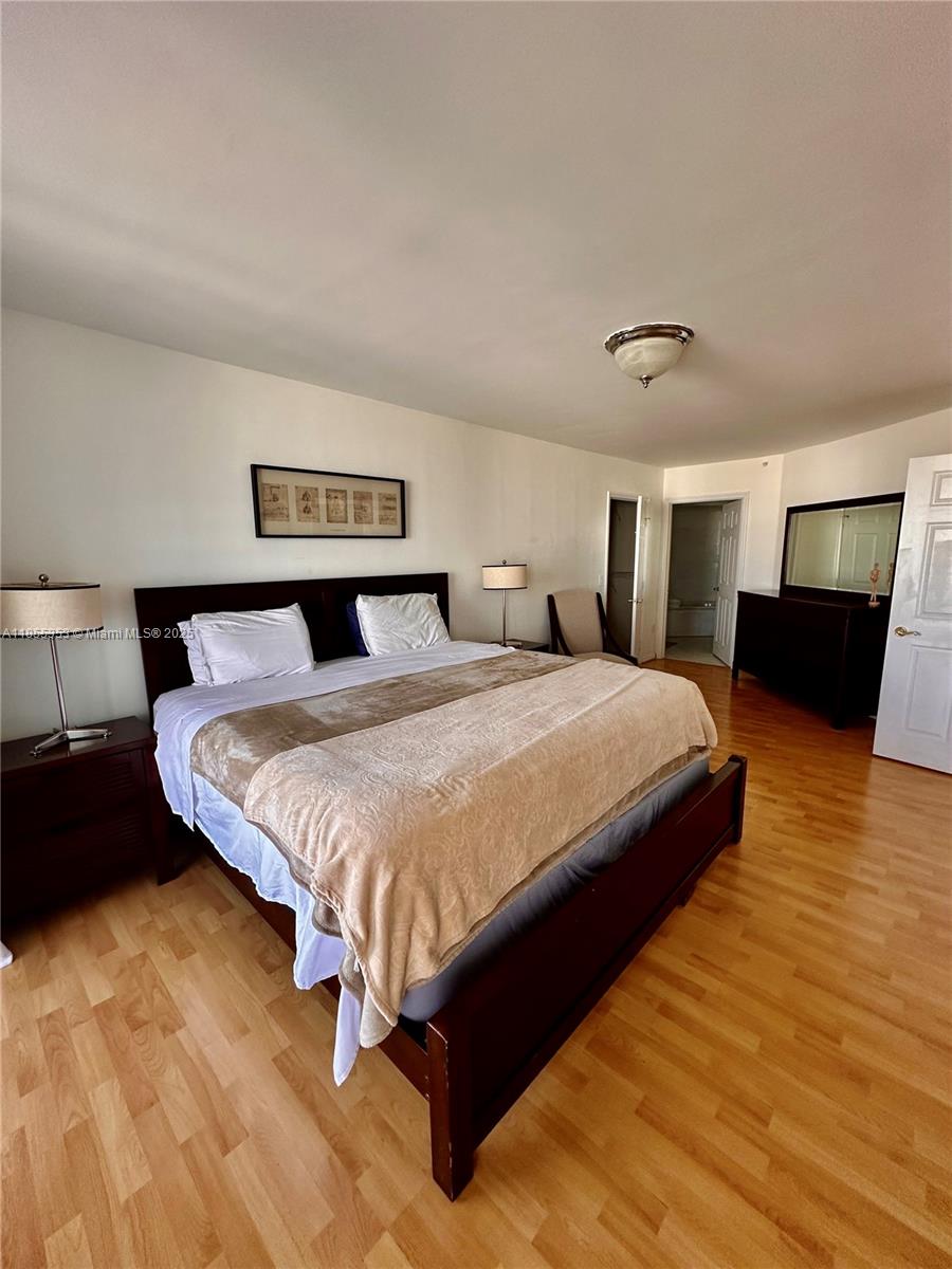 LA GORCE PALACE CONDO - Residential