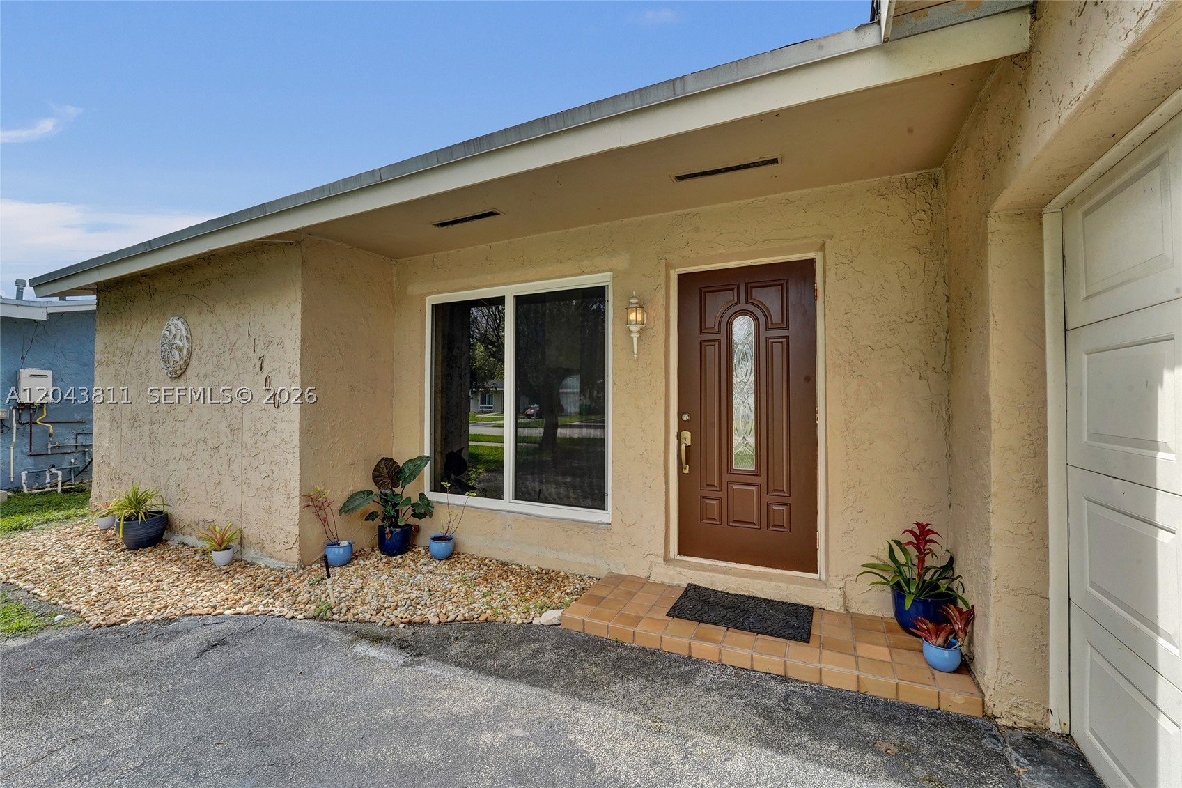 SUNRISE GOLF VILLAGE - Residential