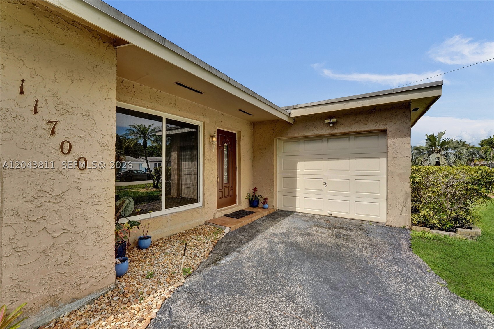 SUNRISE GOLF VILLAGE - Residential