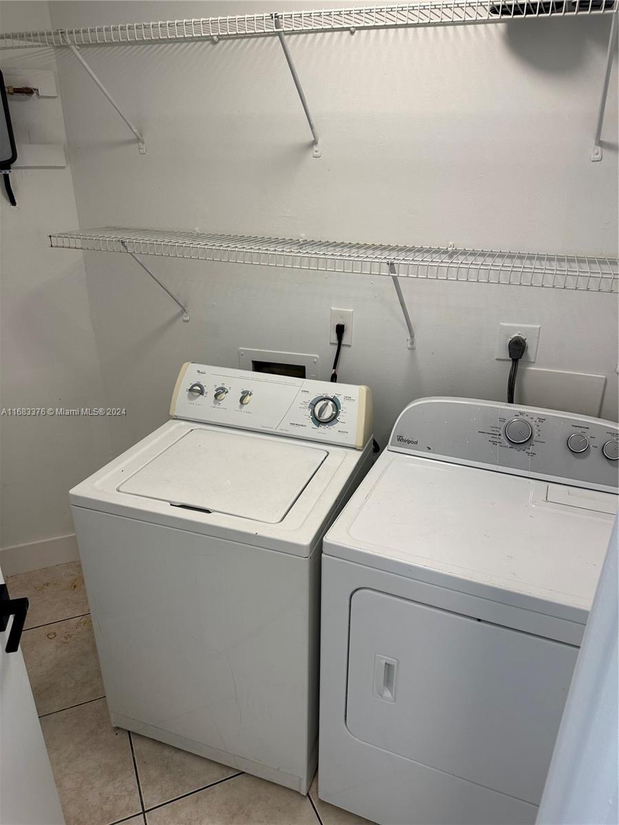 BLEAU FONTAINE CONDO #3 - Residential Lease