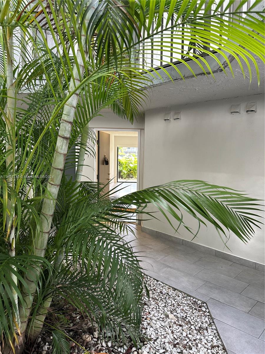 BLEAU FONTAINE CONDO #3 - Residential Lease