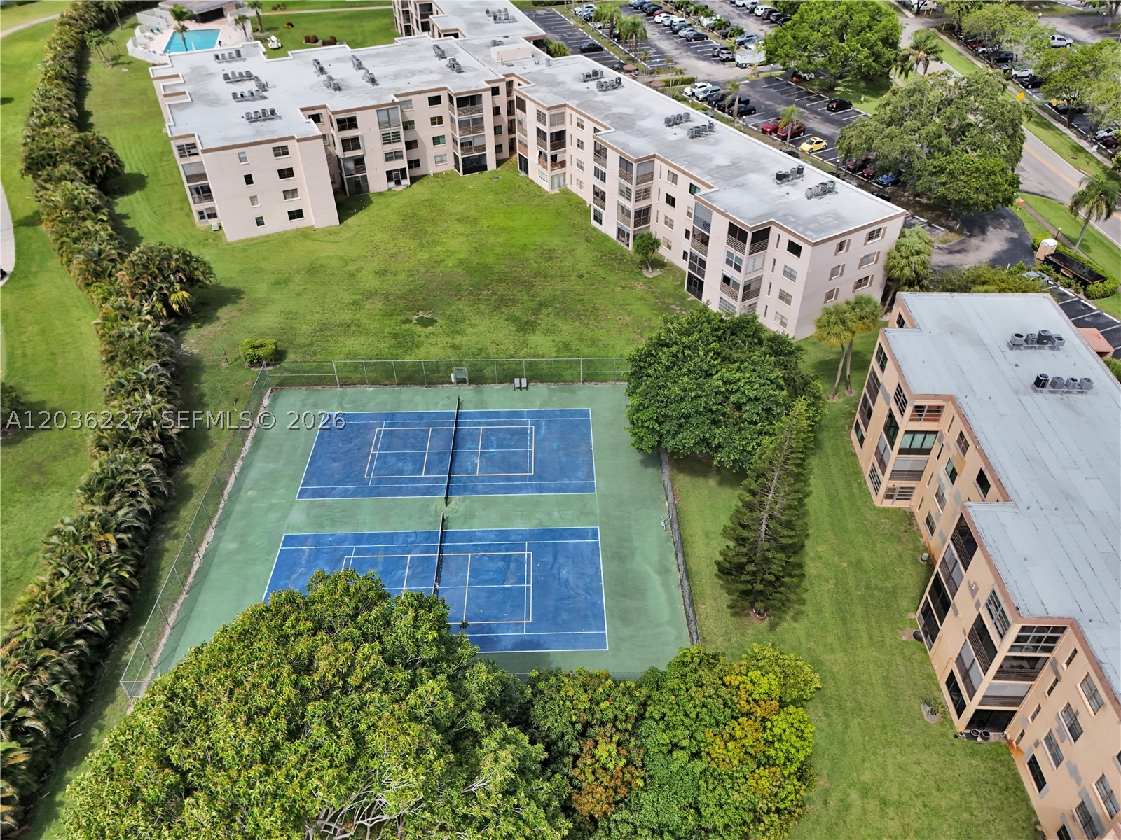 ISLE OF SANDALFOOT CONDO - Residential