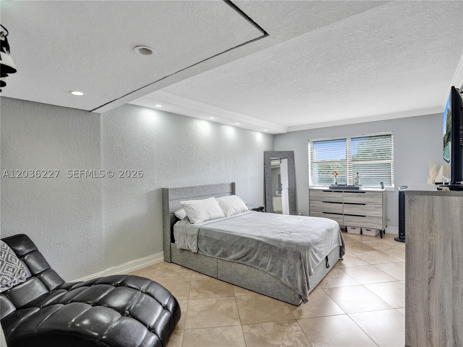 ISLE OF SANDALFOOT CONDO - Residential