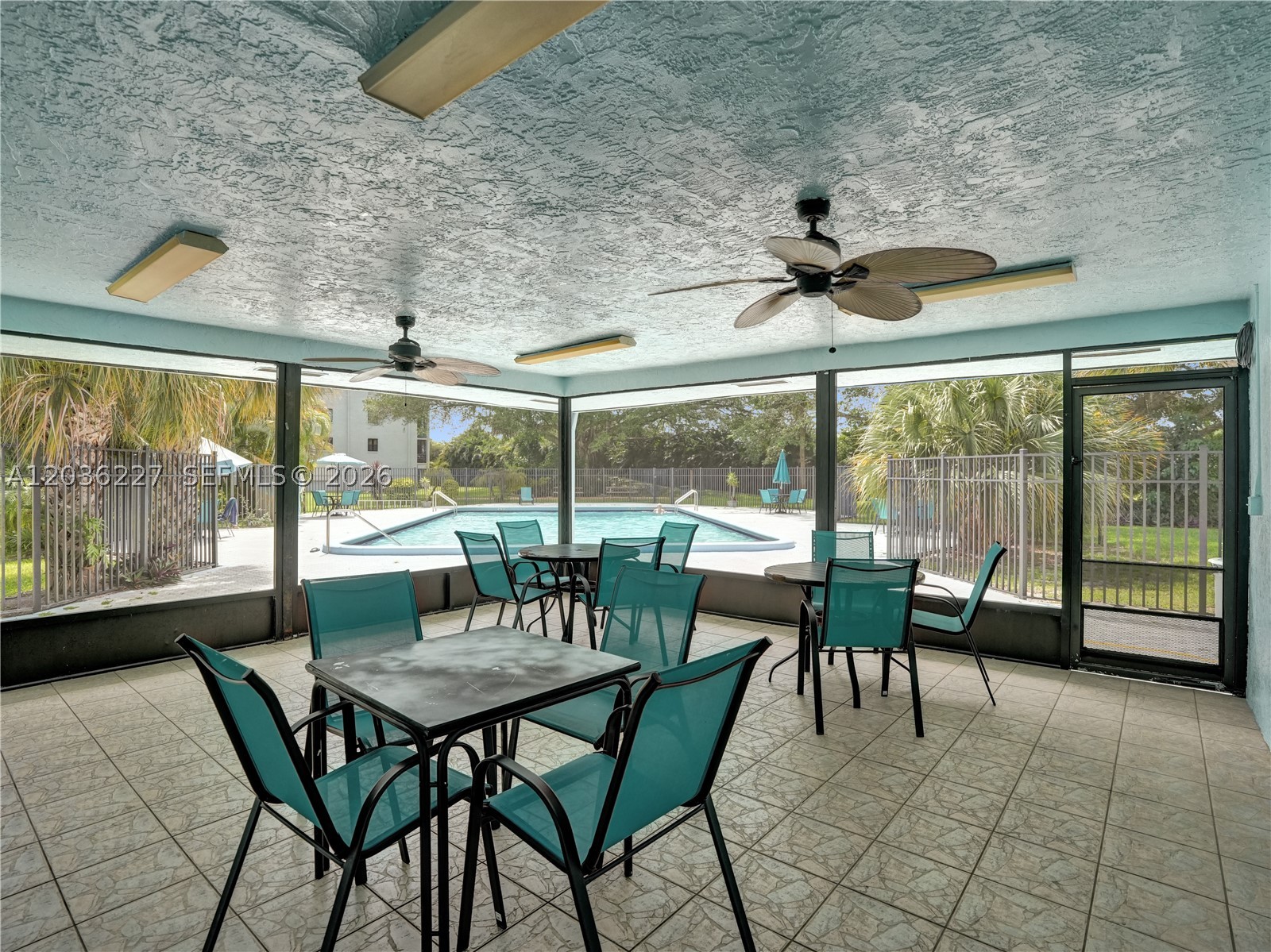 ISLE OF SANDALFOOT CONDO - Residential