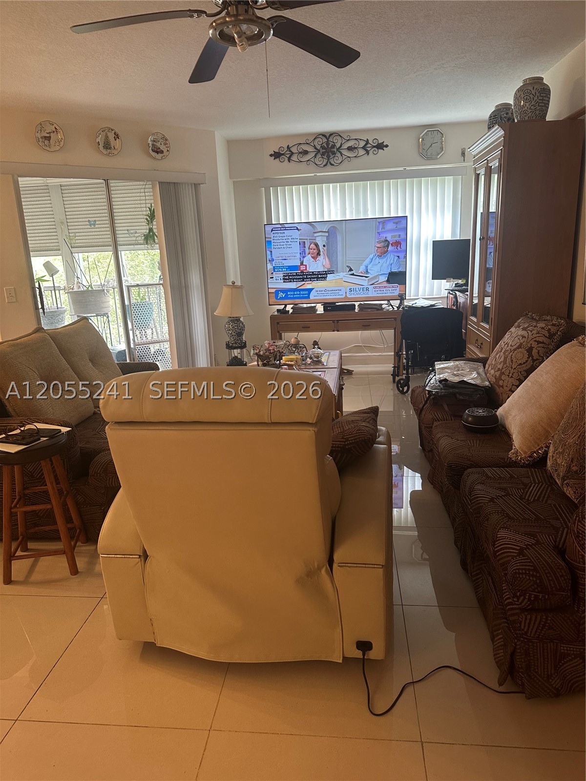 CAMBRIDGE AT CENTURY VILL - Residential