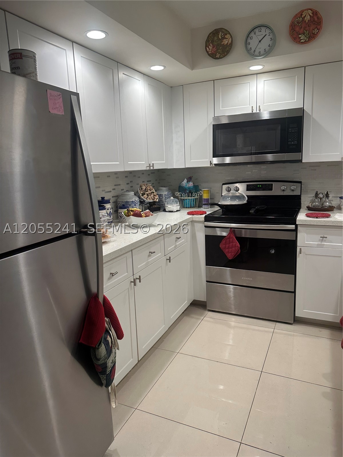 CAMBRIDGE AT CENTURY VILL - Residential