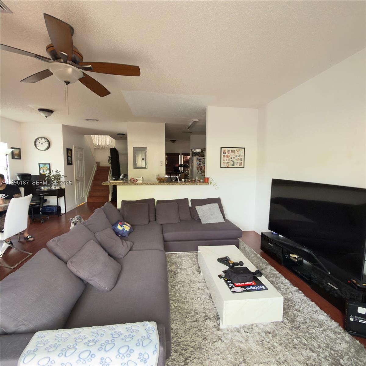 EMERALD COURTS - OPAL CRE - Residential