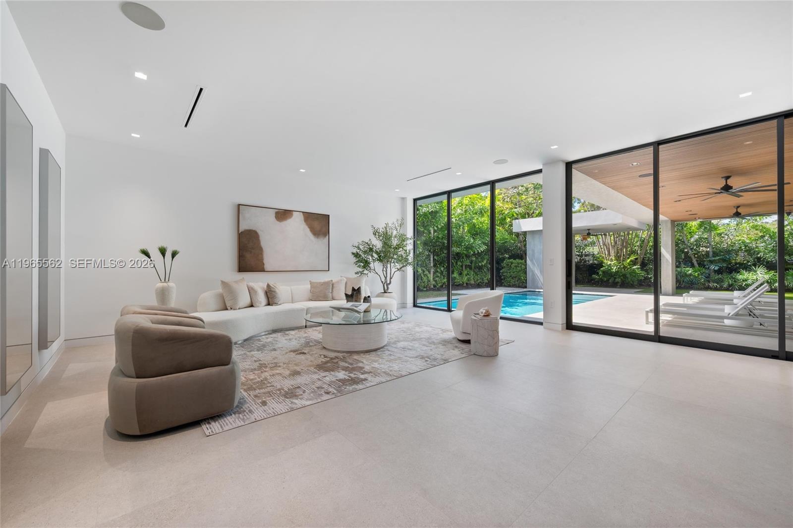 BAY HEIGHTS - Residential
