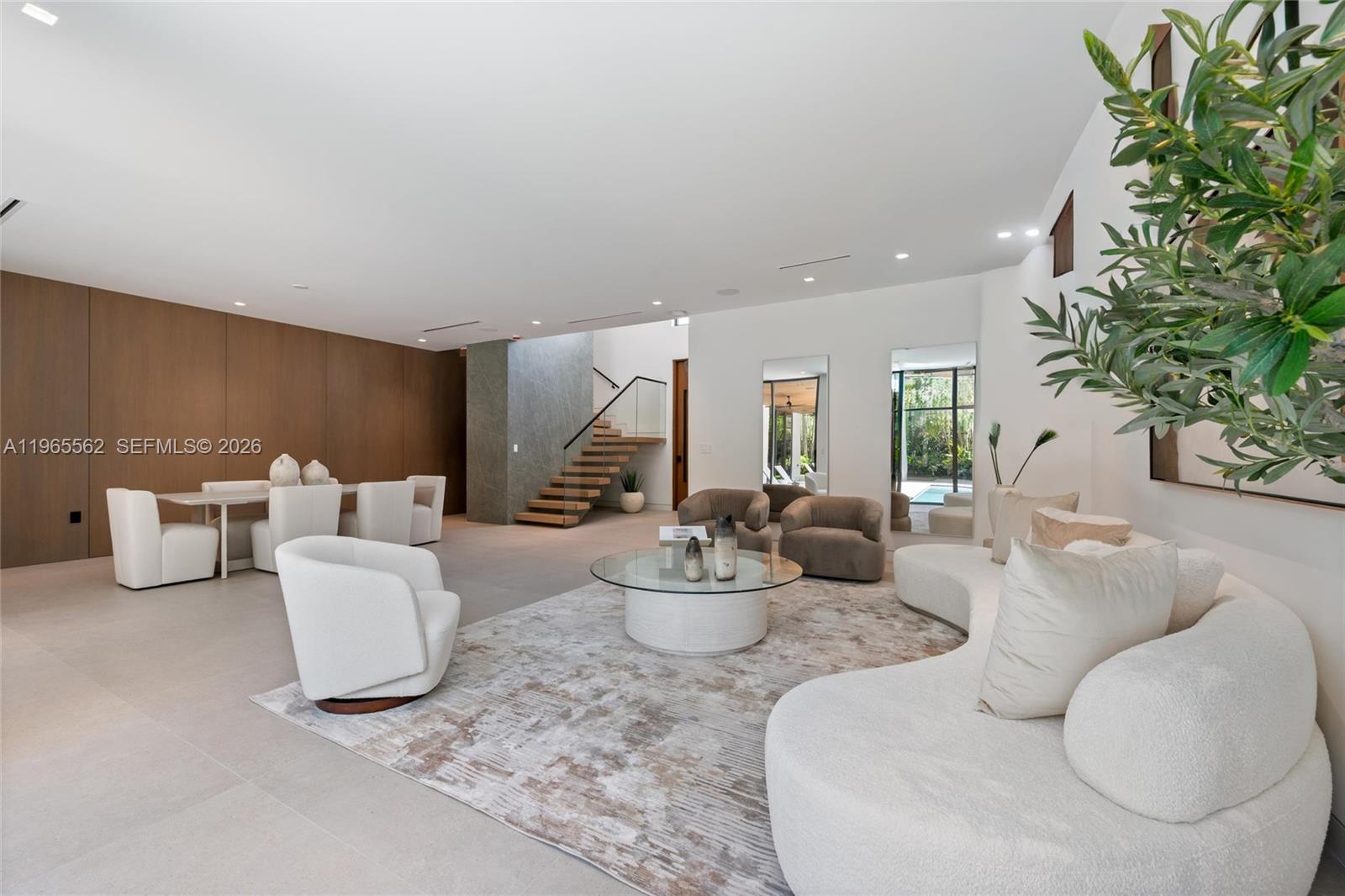 BAY HEIGHTS - Residential