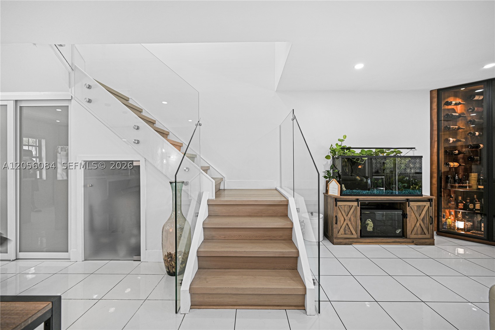 PEMBROKE POINTE SECTION T - Residential
