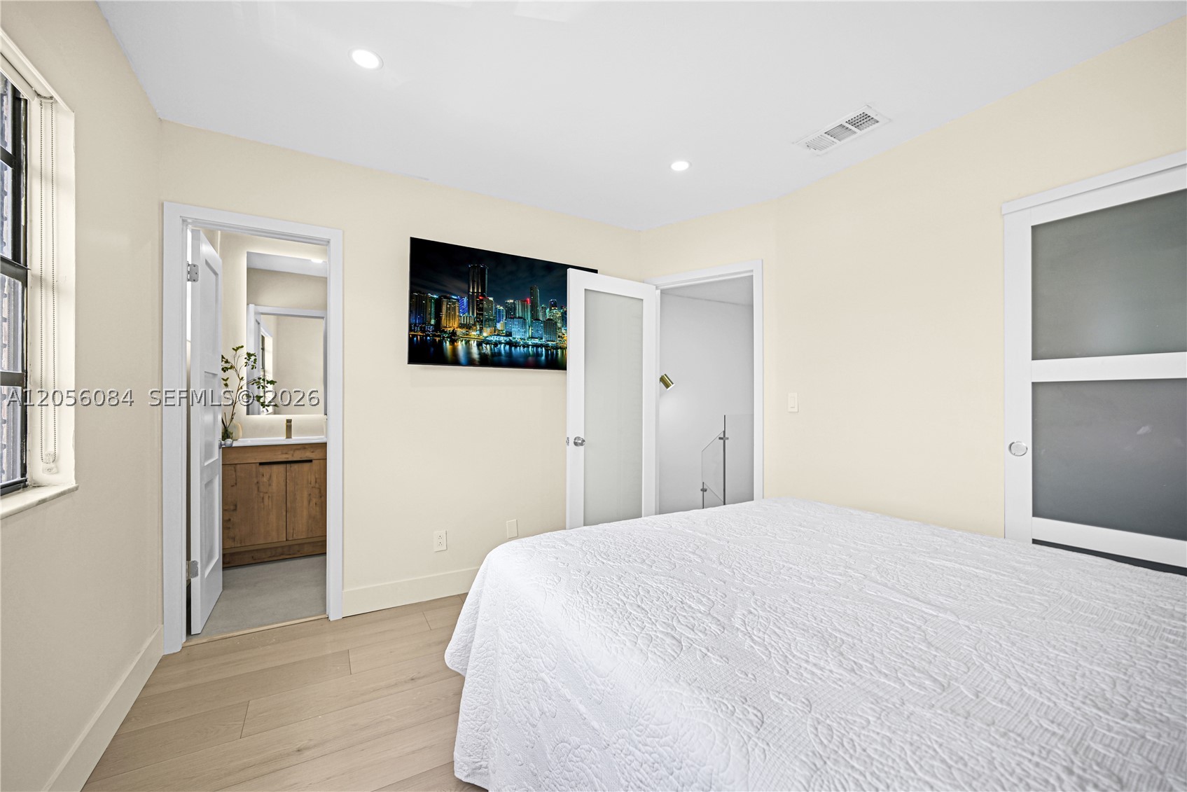 PEMBROKE POINTE SECTION T - Residential