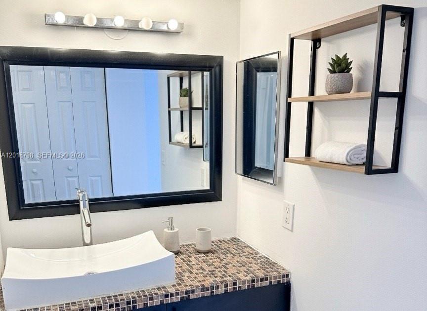 Live Oak Condo EIGHT - Residential