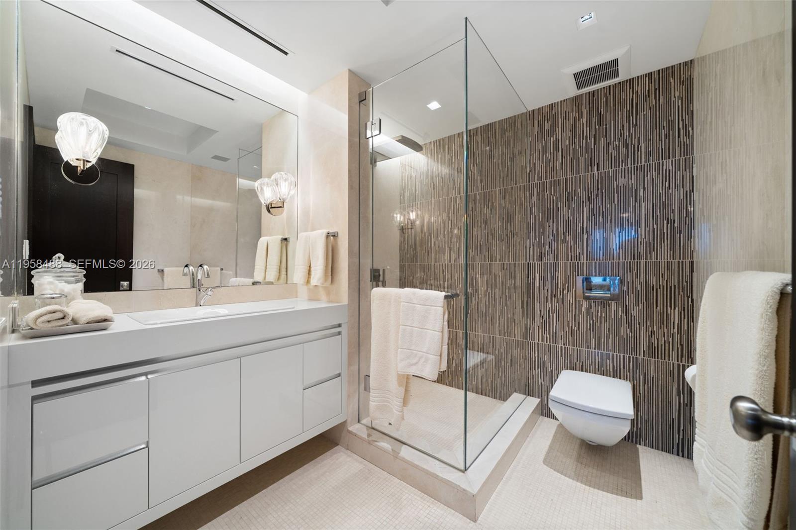 BAL HARBOUR TOWER CONDO - Residential