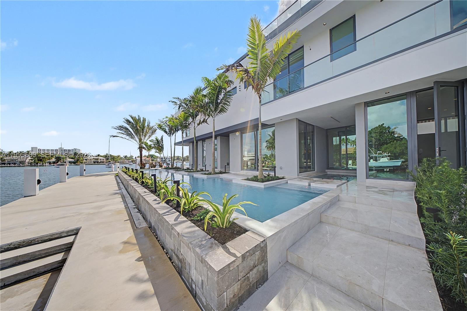 LUCILLE ISLAND - Residential