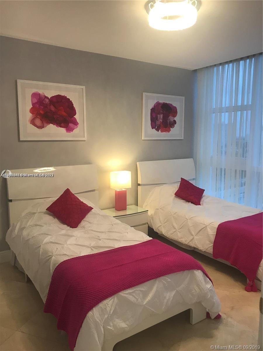 TRUMP ROYALE CONDO - Residential Lease