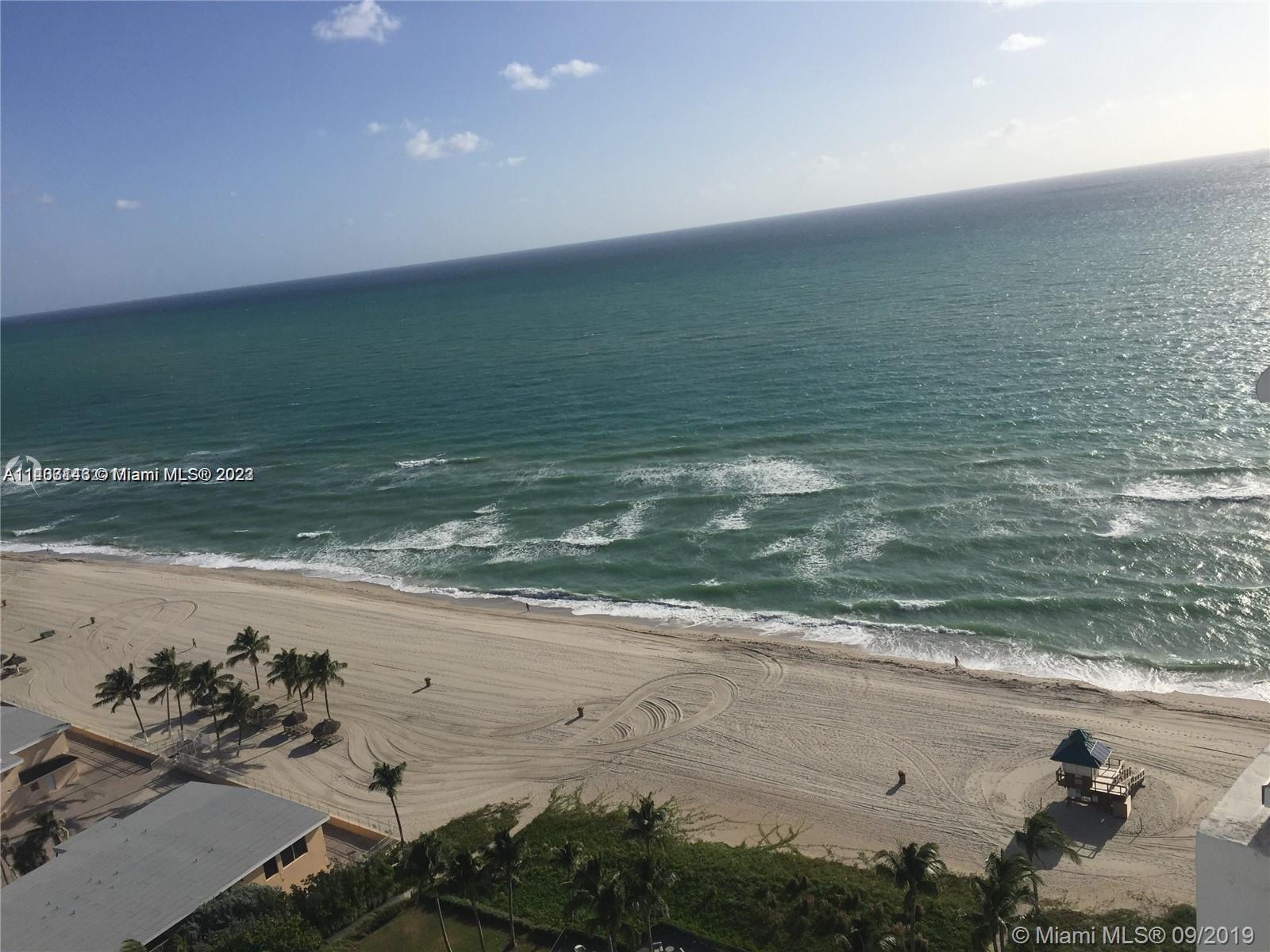 TRUMP ROYALE CONDO - Residential Lease