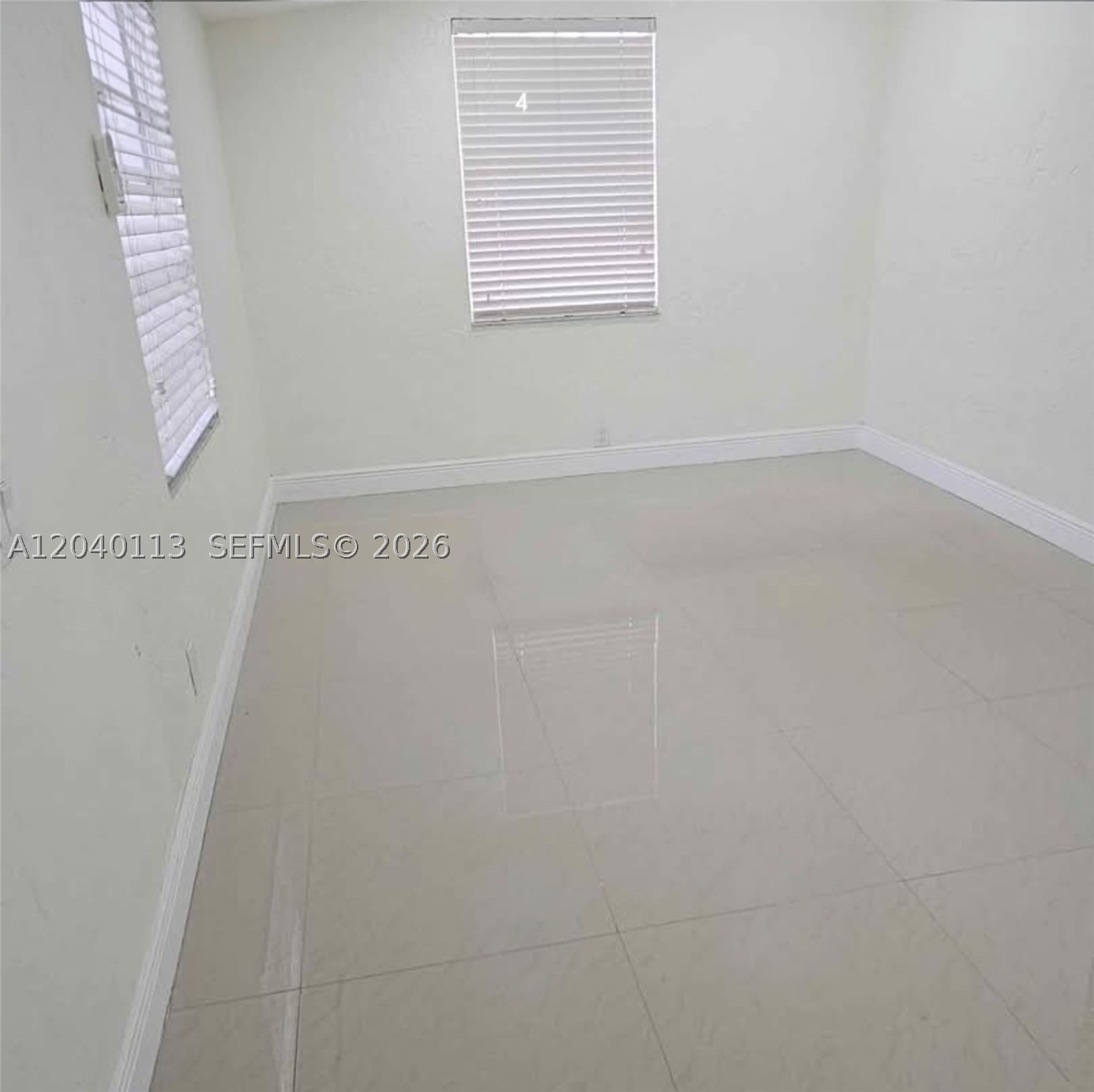 WESTWOOD LAKE 8TH ADDN - Residential
