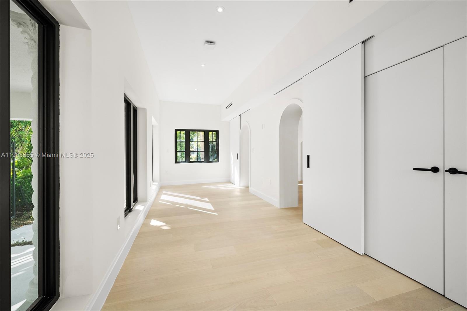 BAYSHORE UNIT 3 - Residential