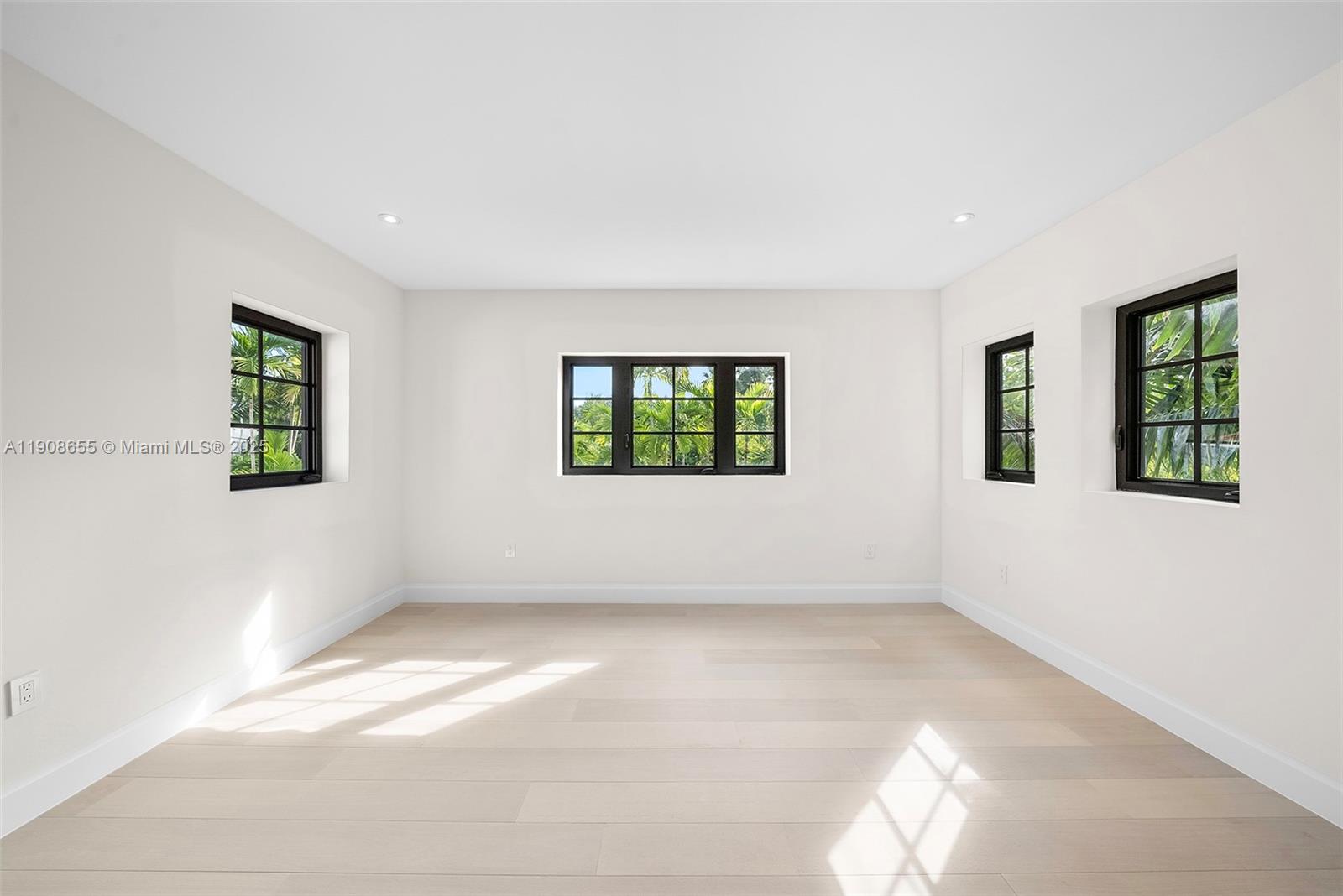 BAYSHORE UNIT 3 - Residential