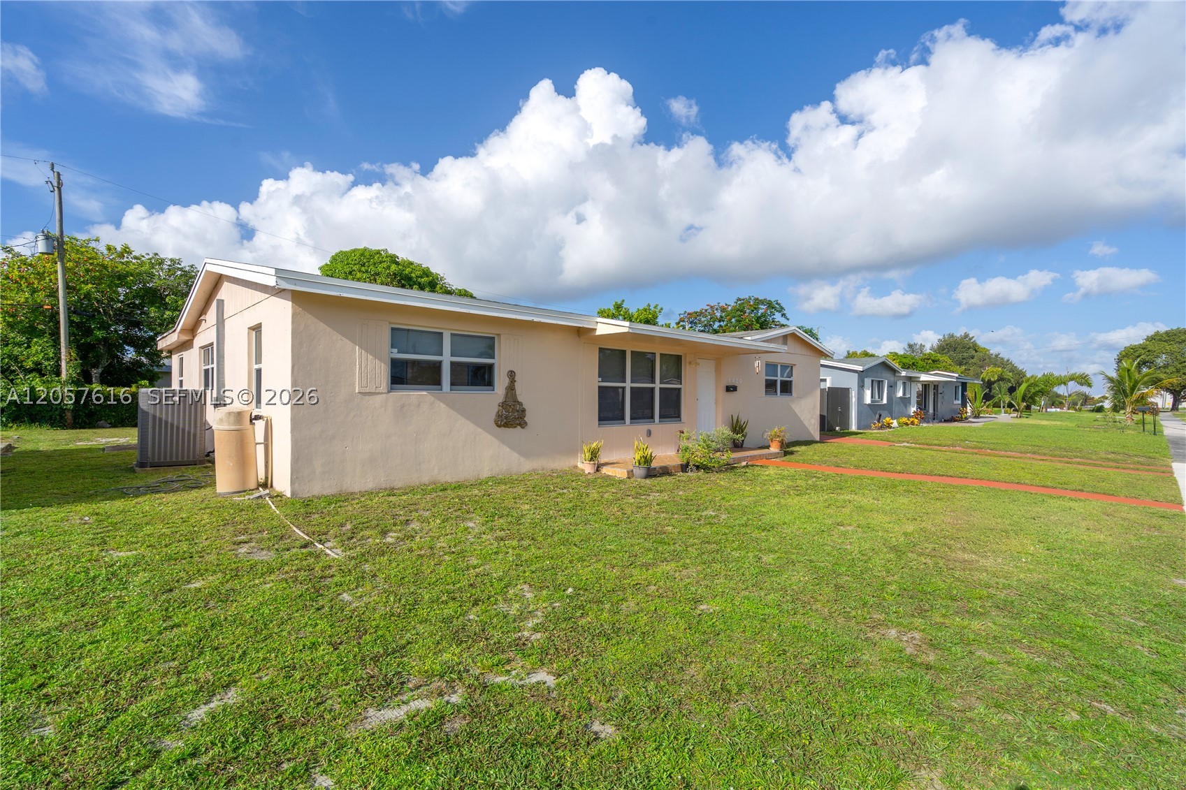 NORWOOD HEIGHTS - Residential