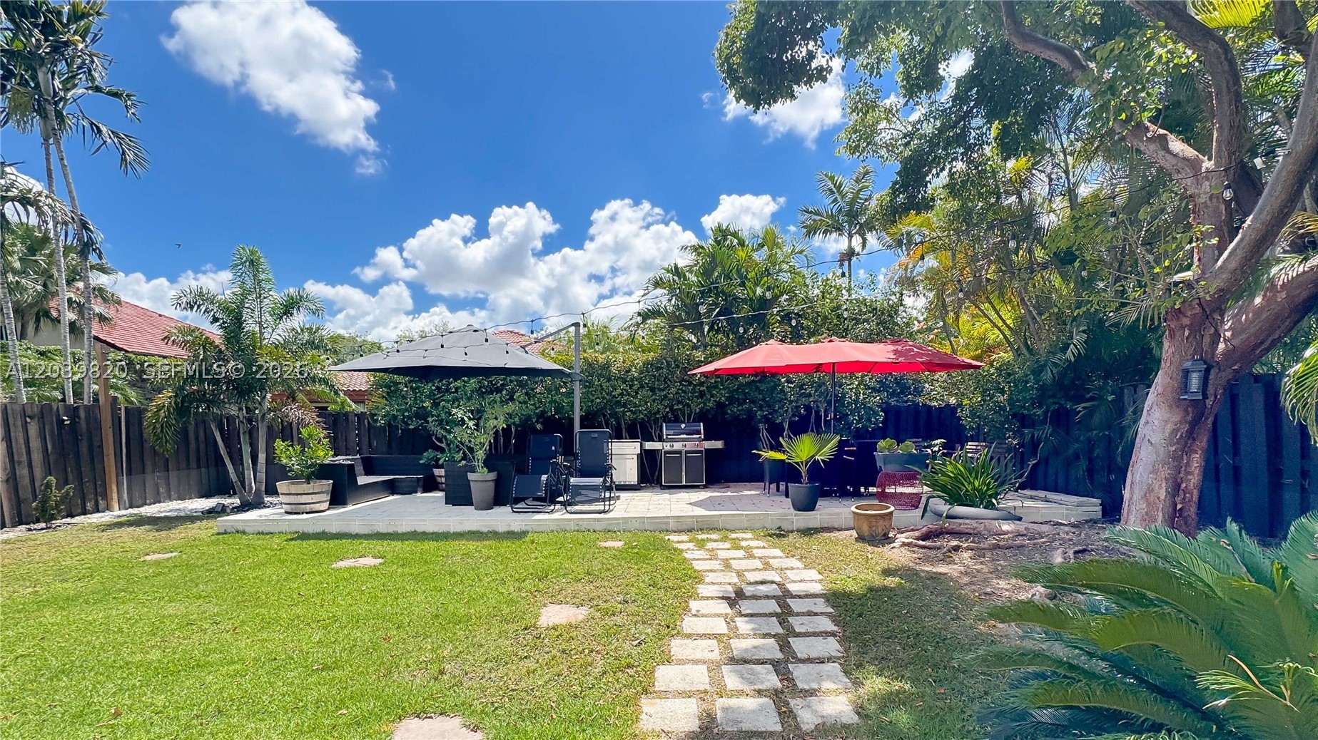 DORAL ISLES-ANTILLES - Residential