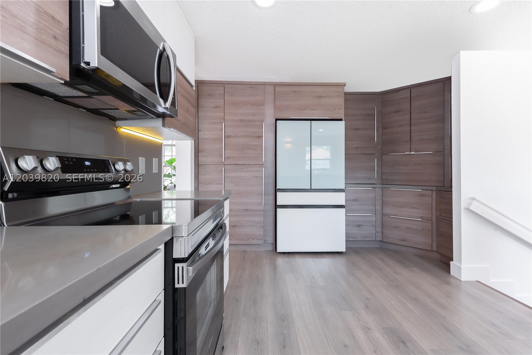 DORAL ISLES-ANTILLES - Residential