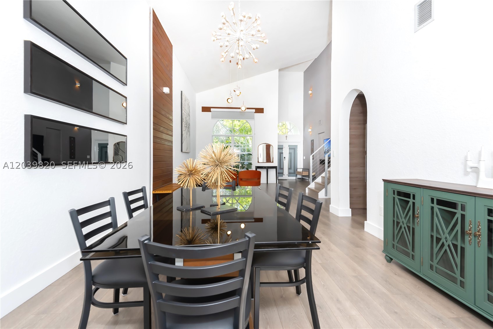 DORAL ISLES-ANTILLES - Residential
