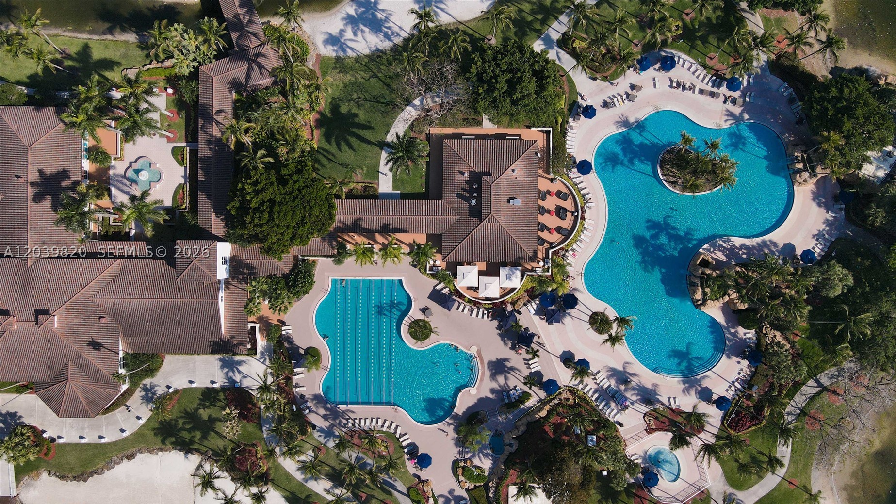 DORAL ISLES-ANTILLES - Residential