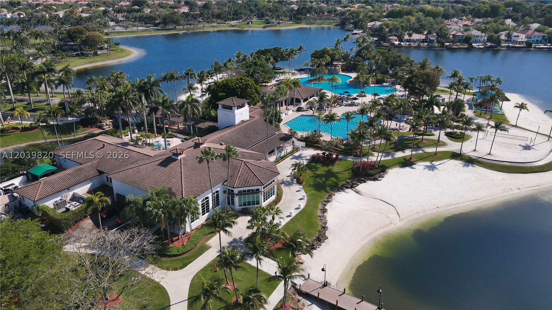DORAL ISLES-ANTILLES - Residential