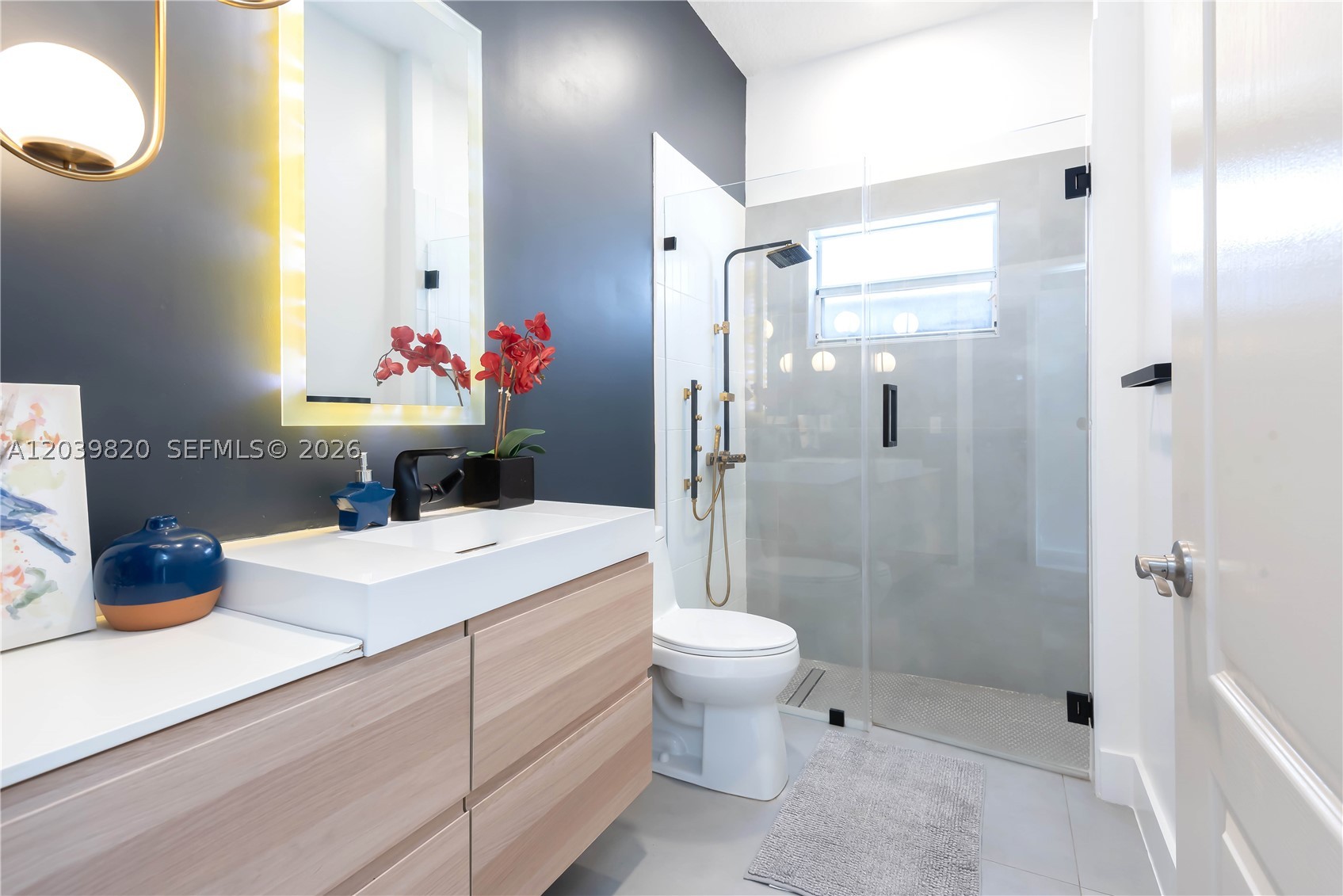 DORAL ISLES-ANTILLES - Residential