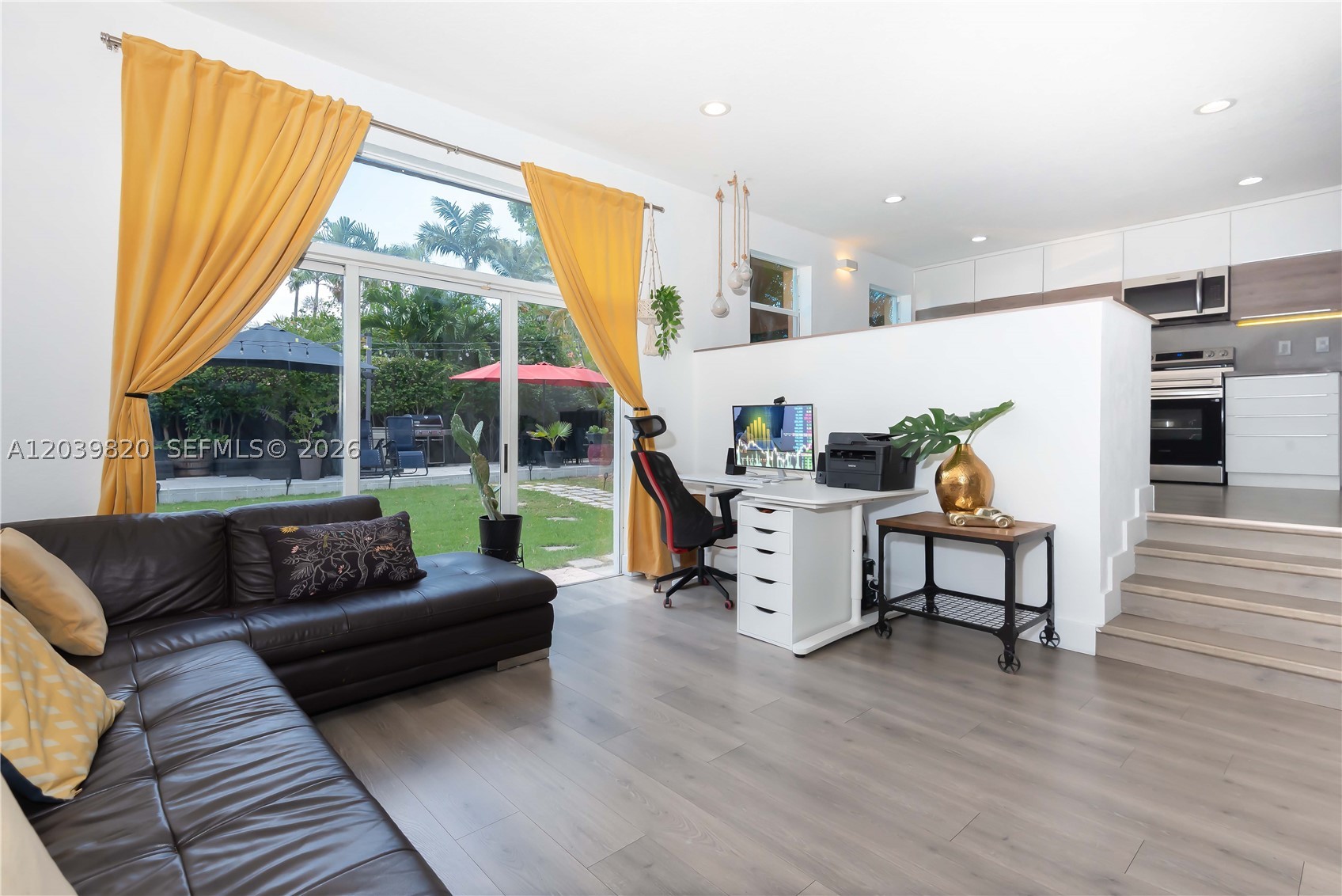 DORAL ISLES-ANTILLES - Residential