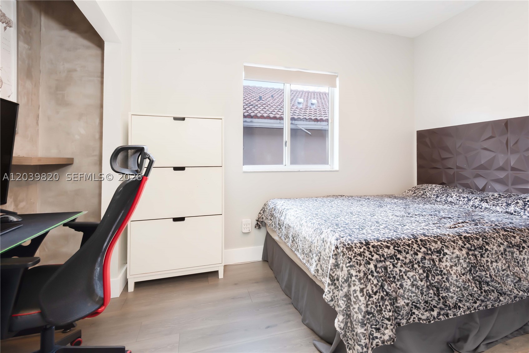 DORAL ISLES-ANTILLES - Residential
