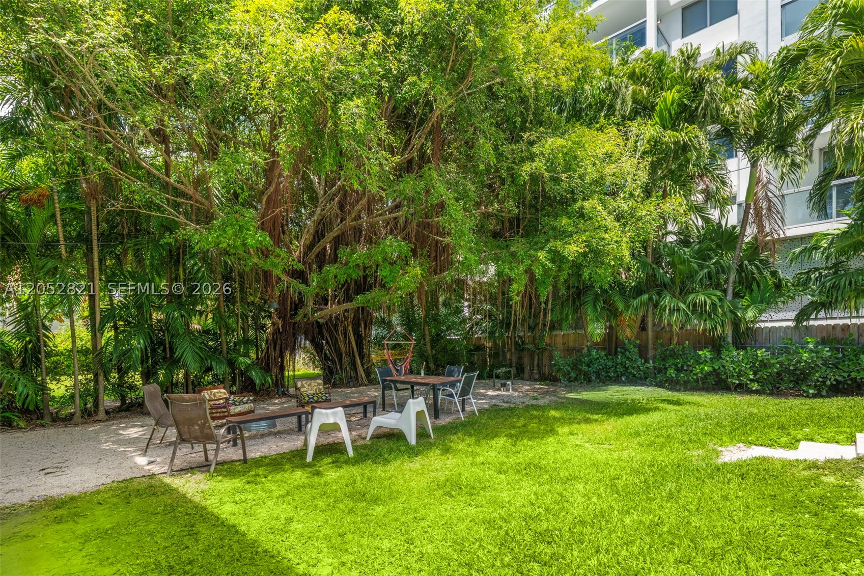 REX GARDENS CONDO - Residential Lease