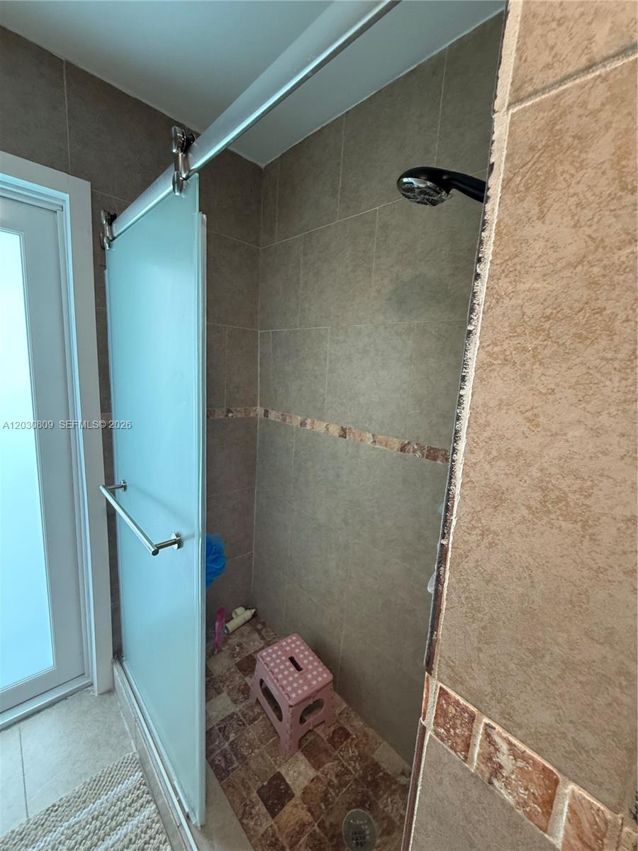 CUTLER RIDGE SEC 7 - Residential