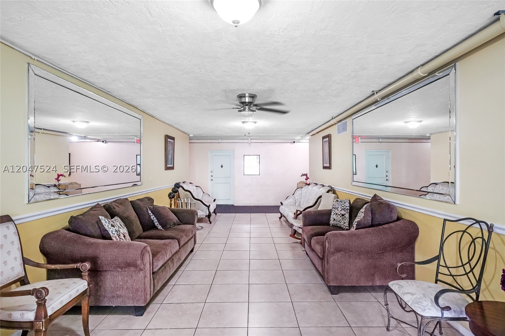 OMEGA CONDO NO 2 - Residential