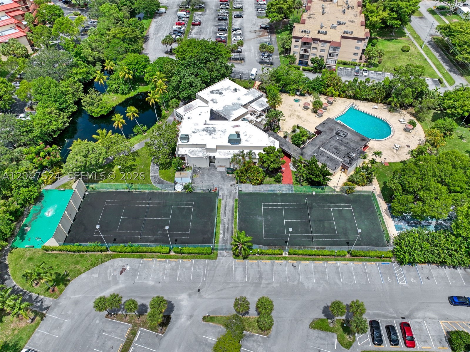 OMEGA CONDO NO 2 - Residential