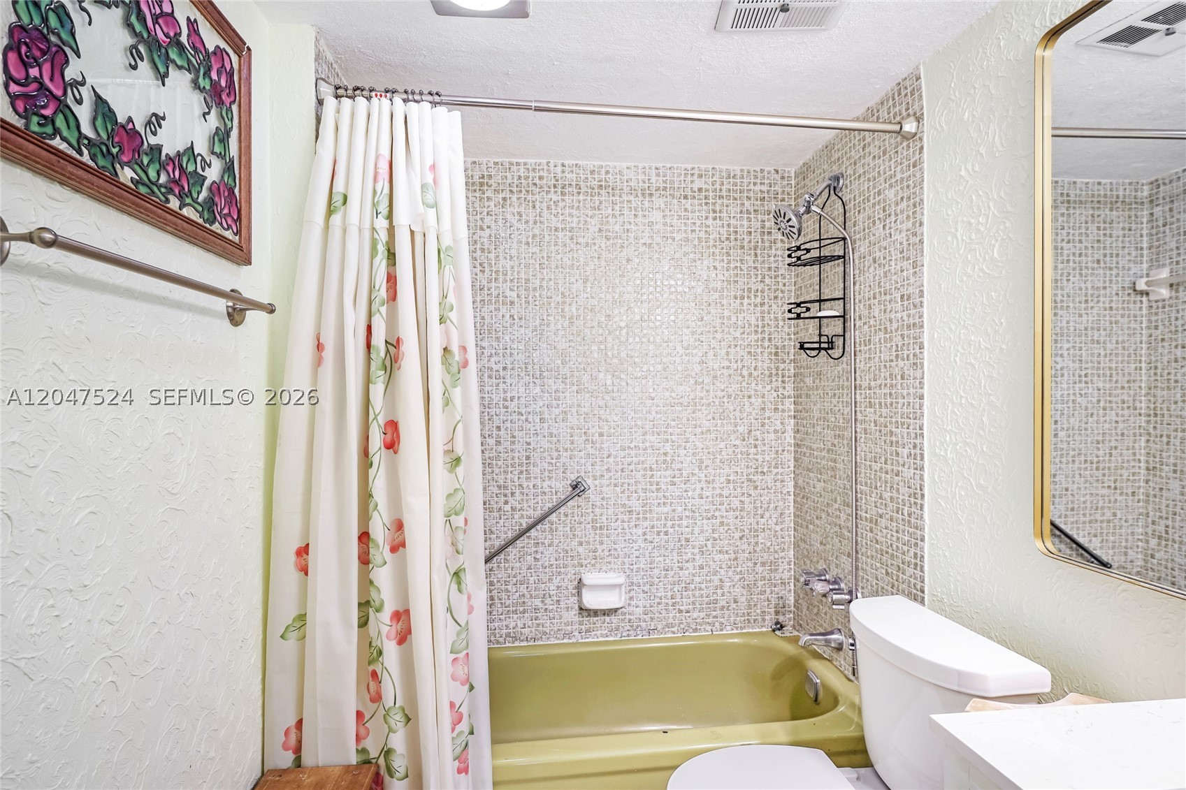 OMEGA CONDO NO 2 - Residential