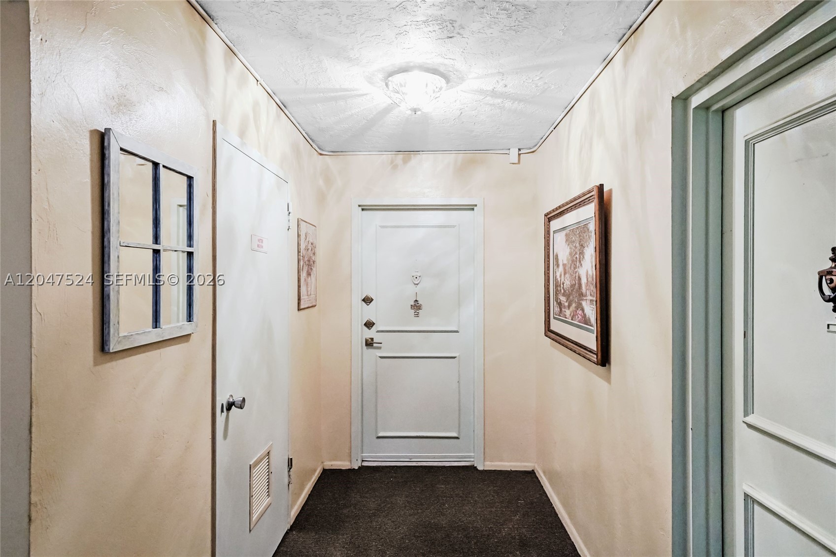 OMEGA CONDO NO 2 - Residential